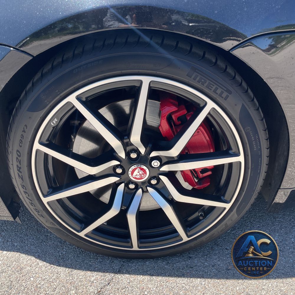 2023 Jaguar F-TYPE R