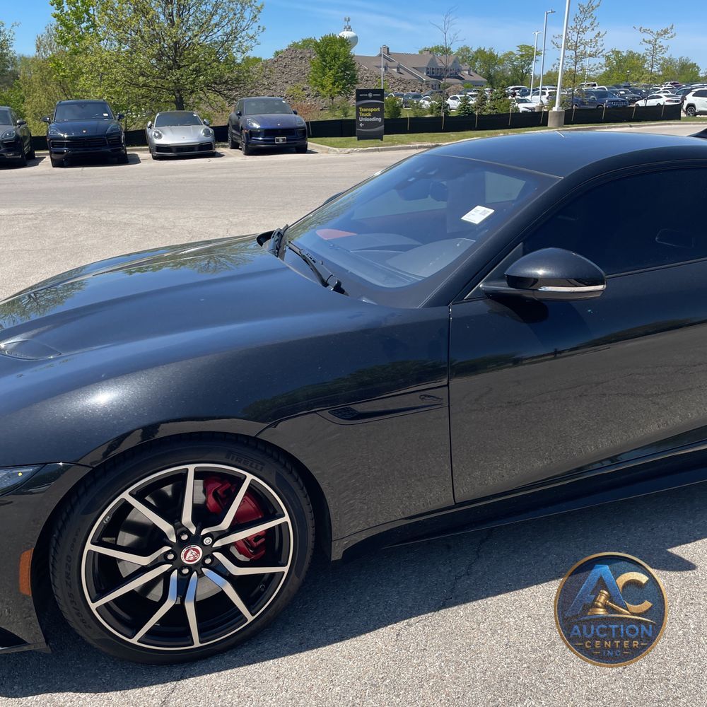 2023 Jaguar F-TYPE R