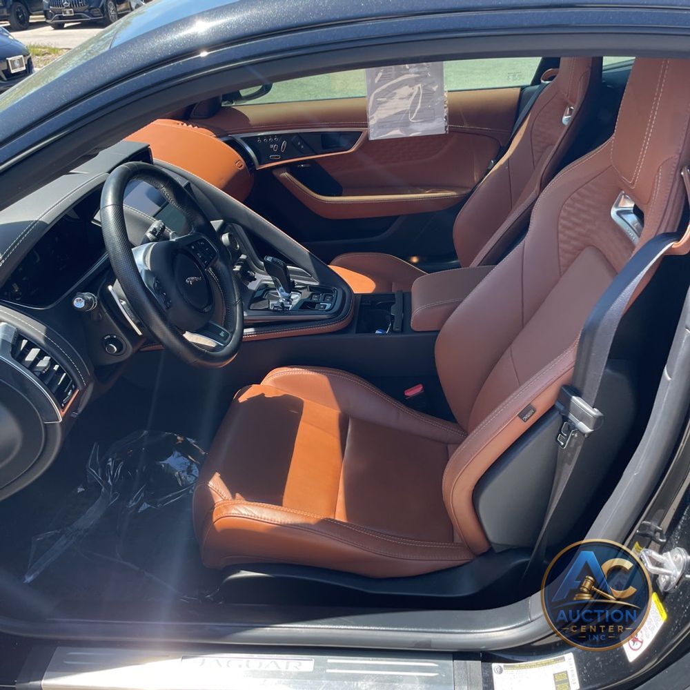 2023 Jaguar F-TYPE R