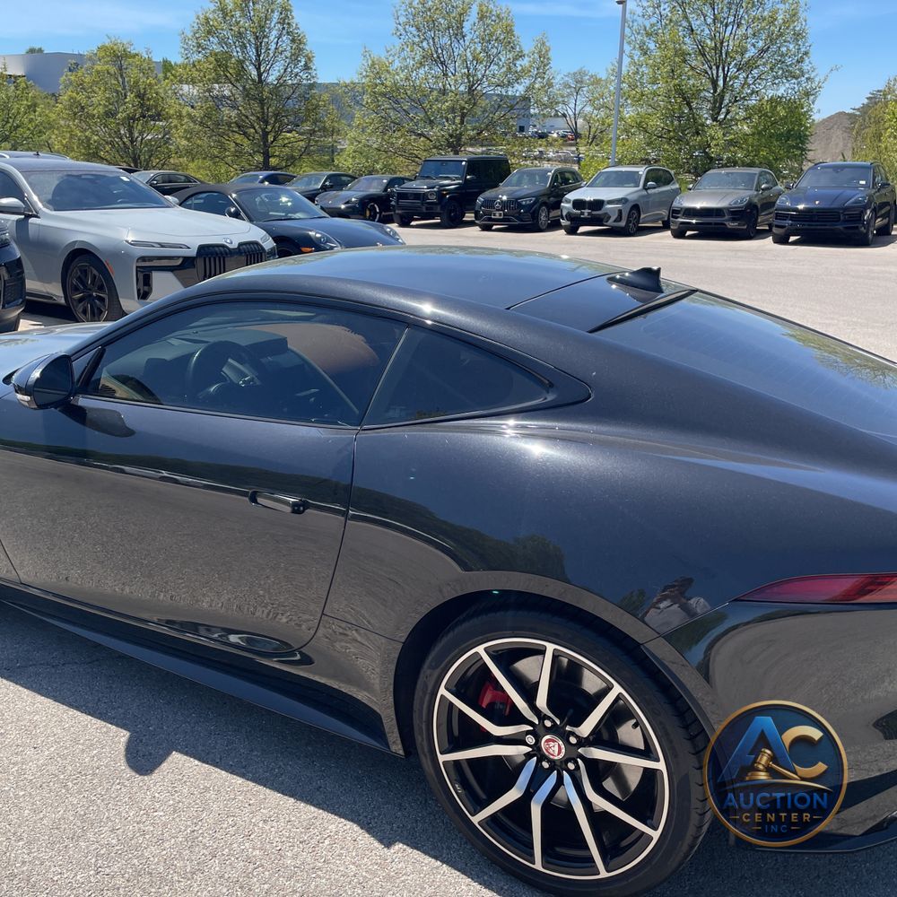 2023 Jaguar F-TYPE R