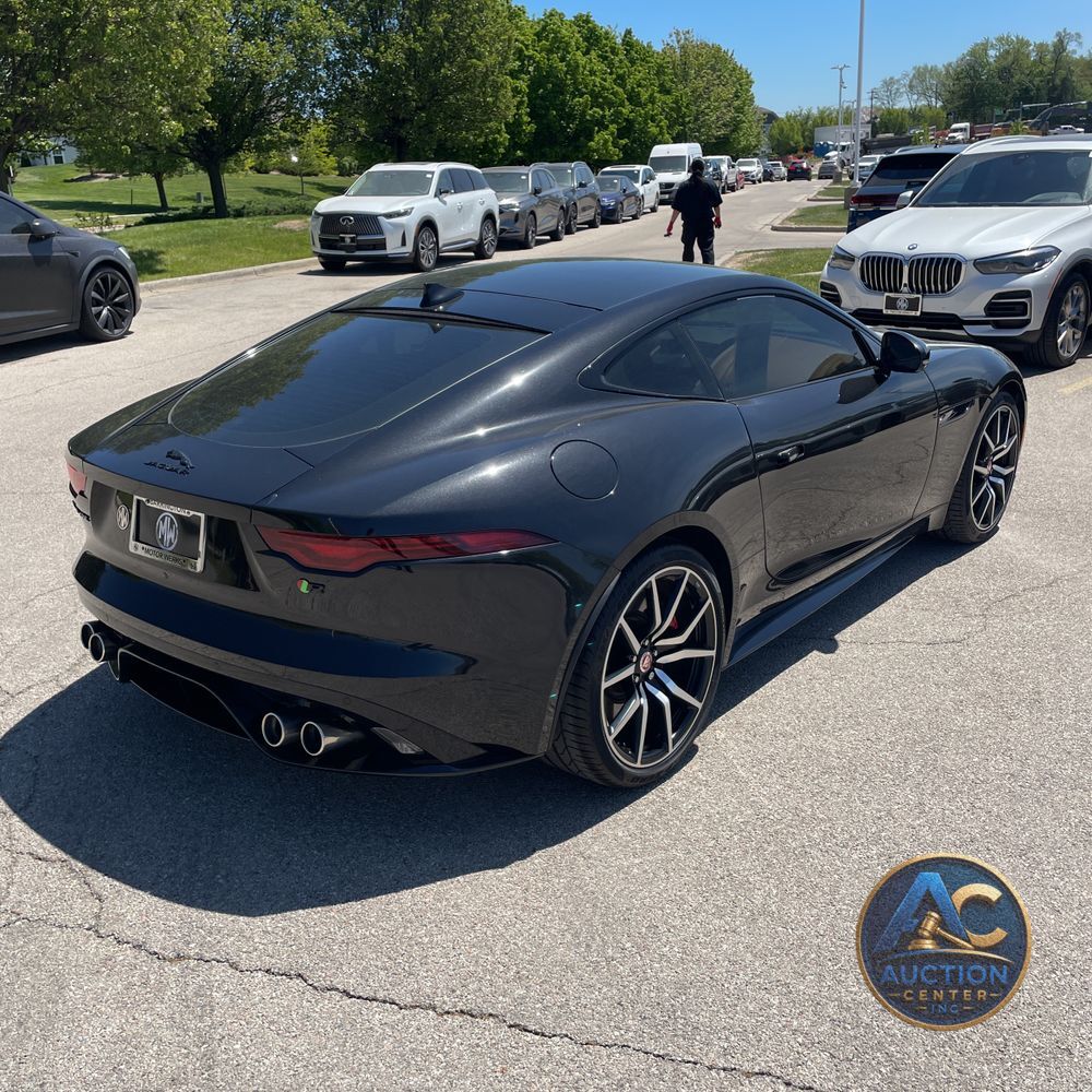 2023 Jaguar F-TYPE R