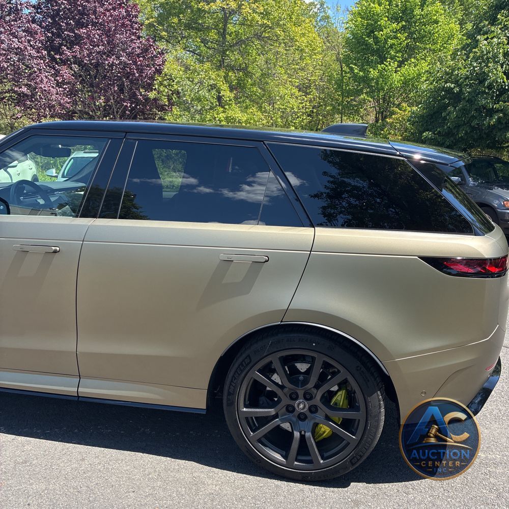 2024 Land Rover Range Rover Sport SV Edition One Carbon Bronze