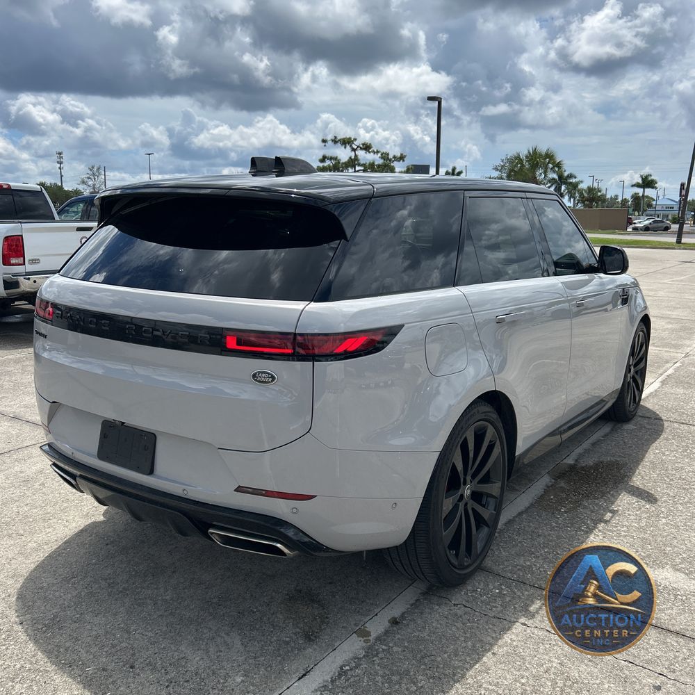 2023 Land Rover Range Rover Sport SE DYN