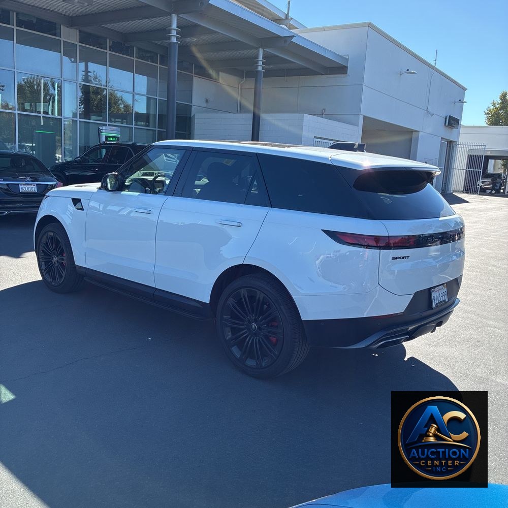 2024 Land Rover Range Rover Sport SE P360