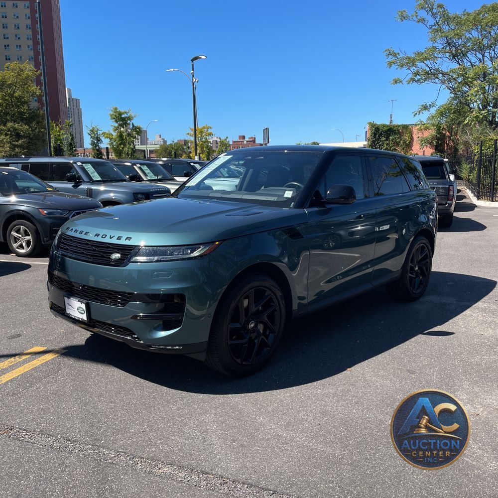 2024 Land Rover Range Rover Sport P360 SE