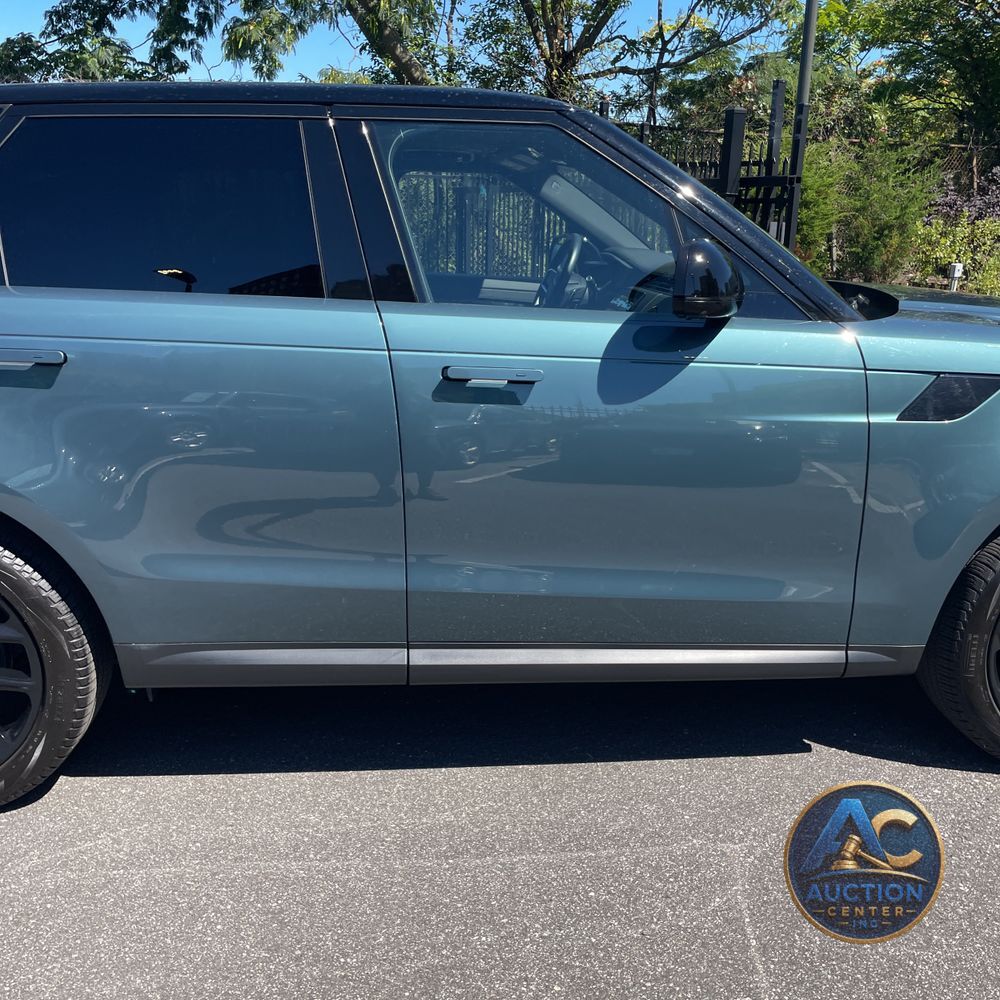 2024 Land Rover Range Rover Sport P360 SE