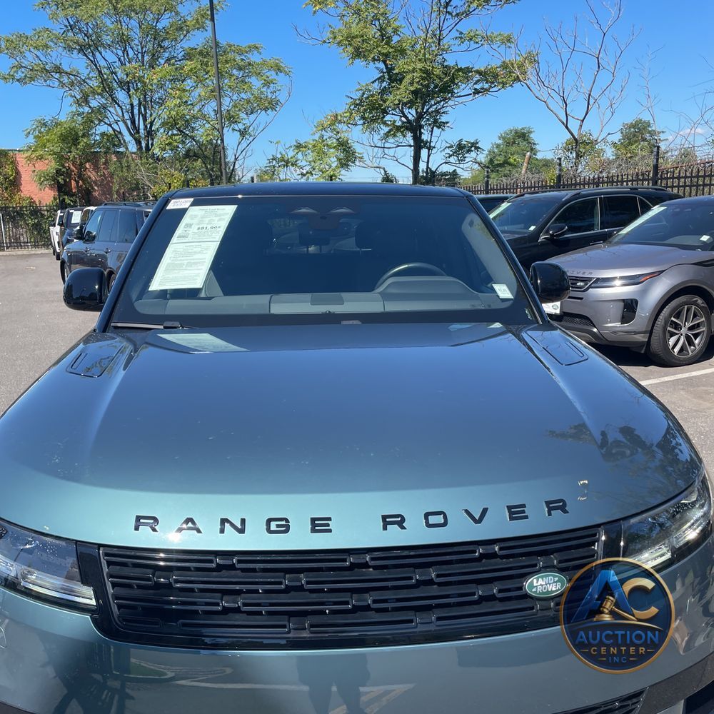 2024 Land Rover Range Rover Sport P360 SE