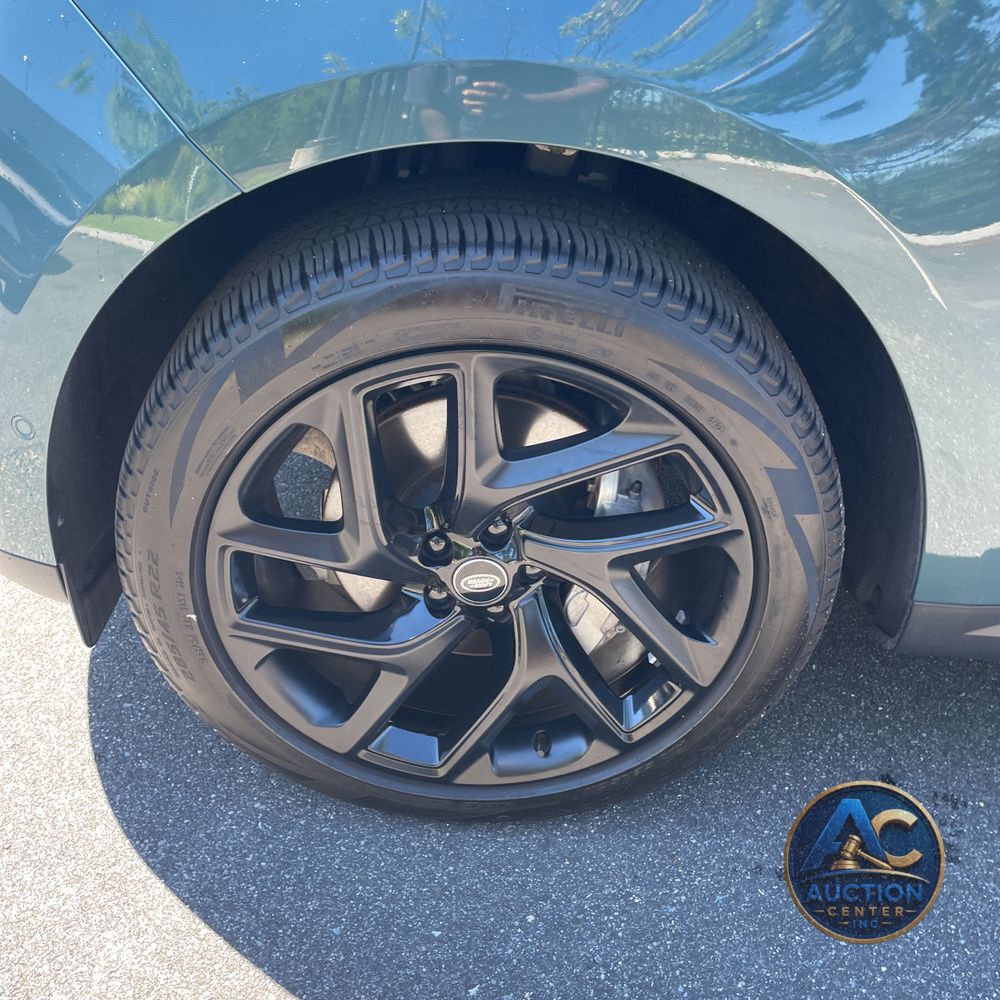 2024 Land Rover Range Rover Sport P360 SE
