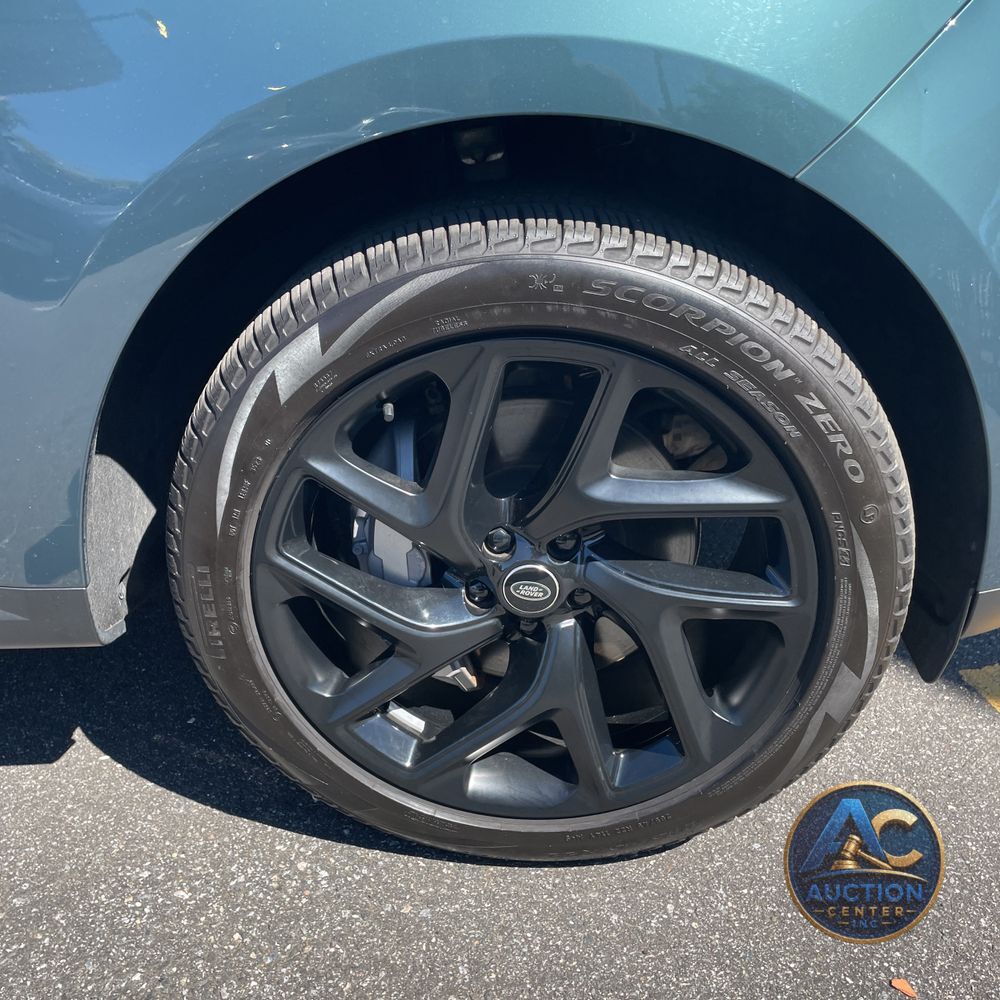 2024 Land Rover Range Rover Sport P360 SE