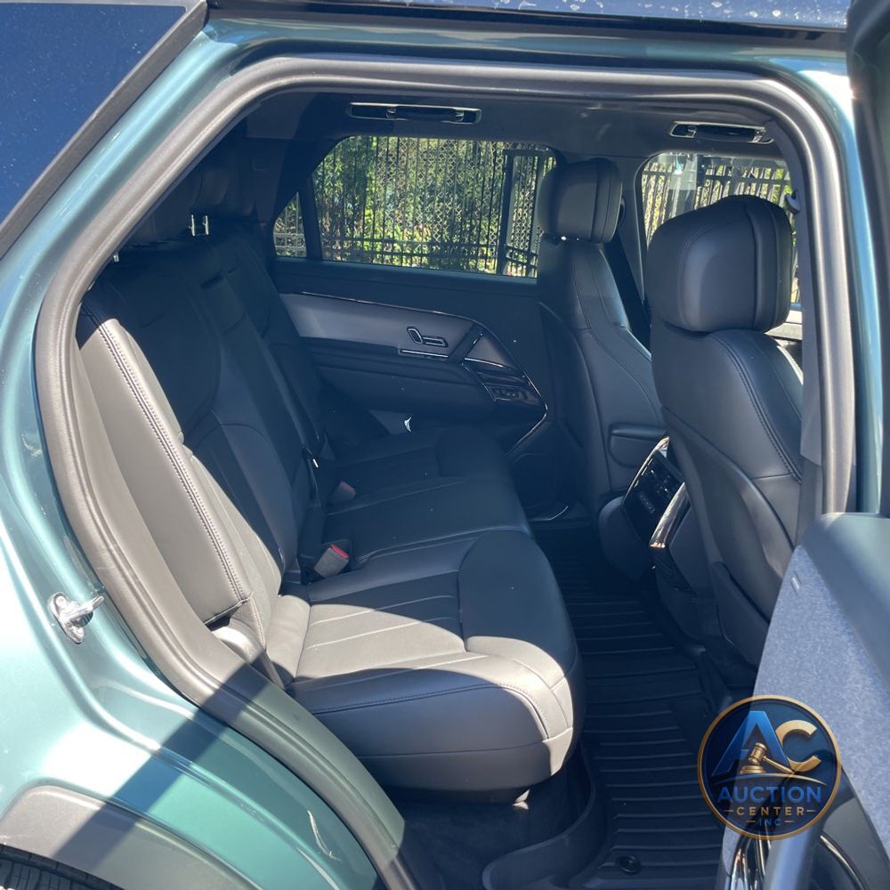 2024 Land Rover Range Rover Sport P360 SE