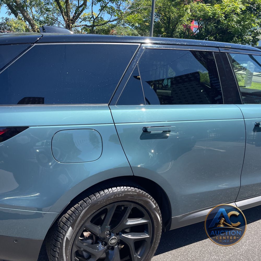 2024 Land Rover Range Rover Sport P360 SE