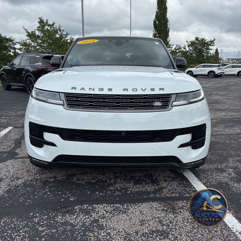 2024 Land Rover Range Rover Sport P360 SE