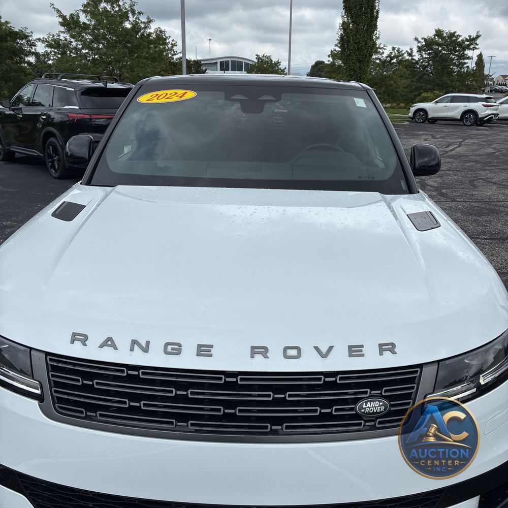 2024 Land Rover Range Rover Sport P360 SE
