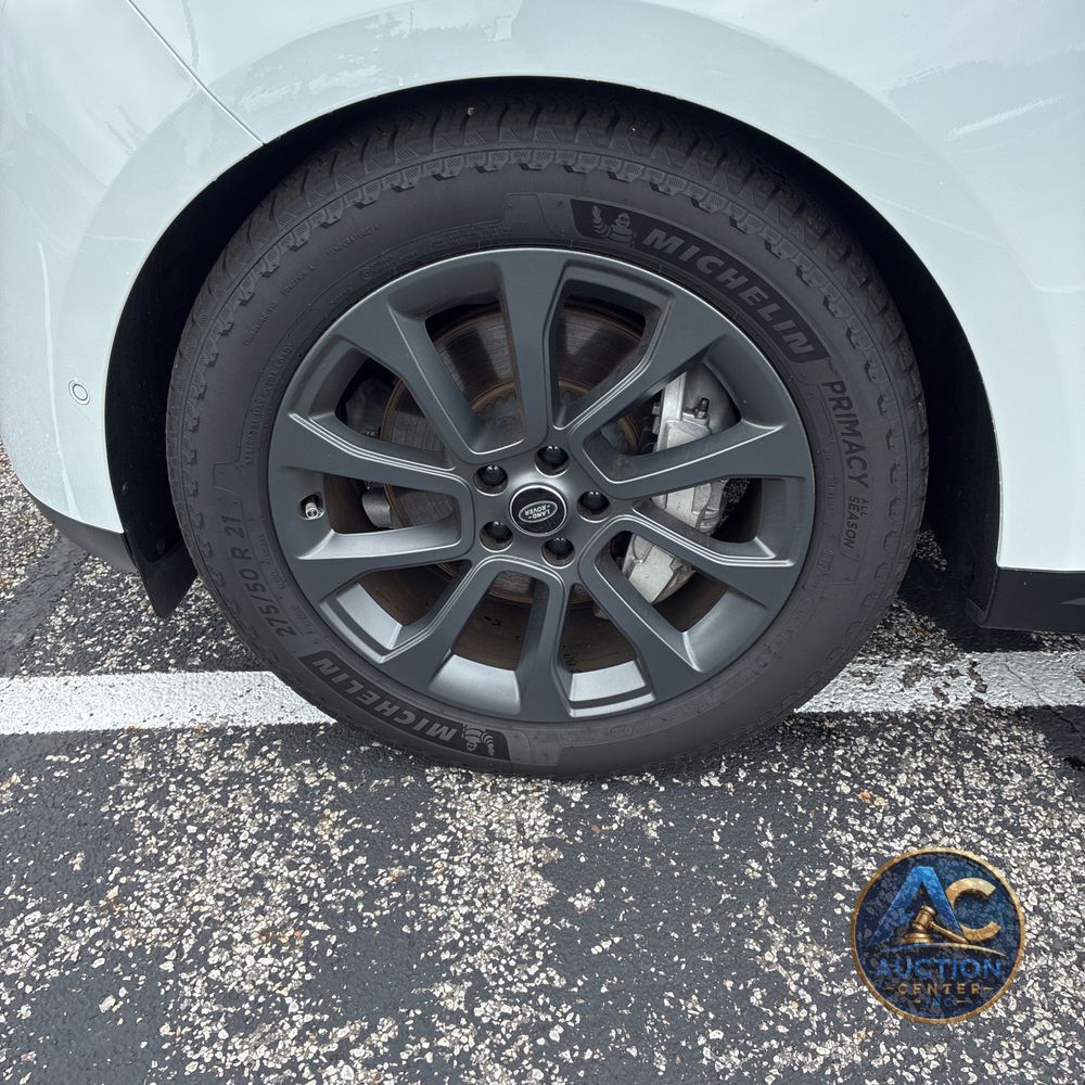 2024 Land Rover Range Rover Sport P360 SE