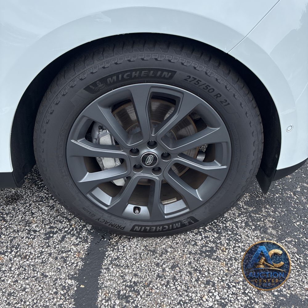 2024 Land Rover Range Rover Sport P360 SE