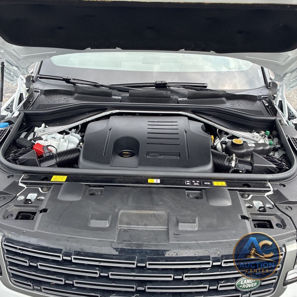 2024 Land Rover Range Rover Sport P360 SE