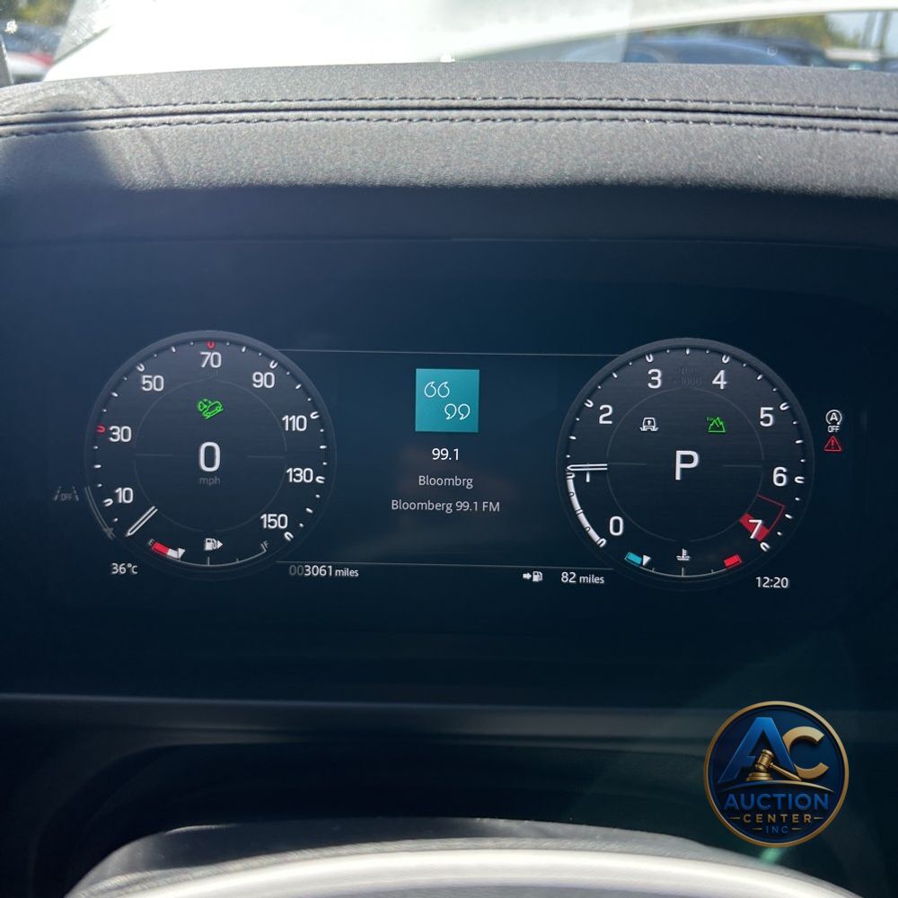 2025 Land Rover Defender 90 P400 X-Dynamic SE