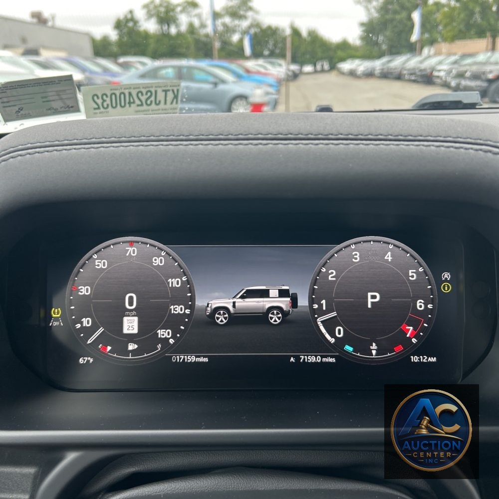 2024 Land Rover Defender 90 P400 X-Dynamic SE