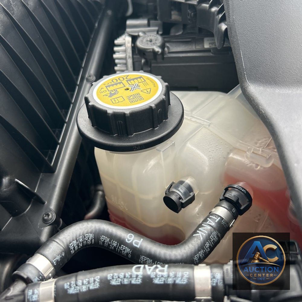 2024 Land Rover Defender 90 P400 X-Dynamic SE