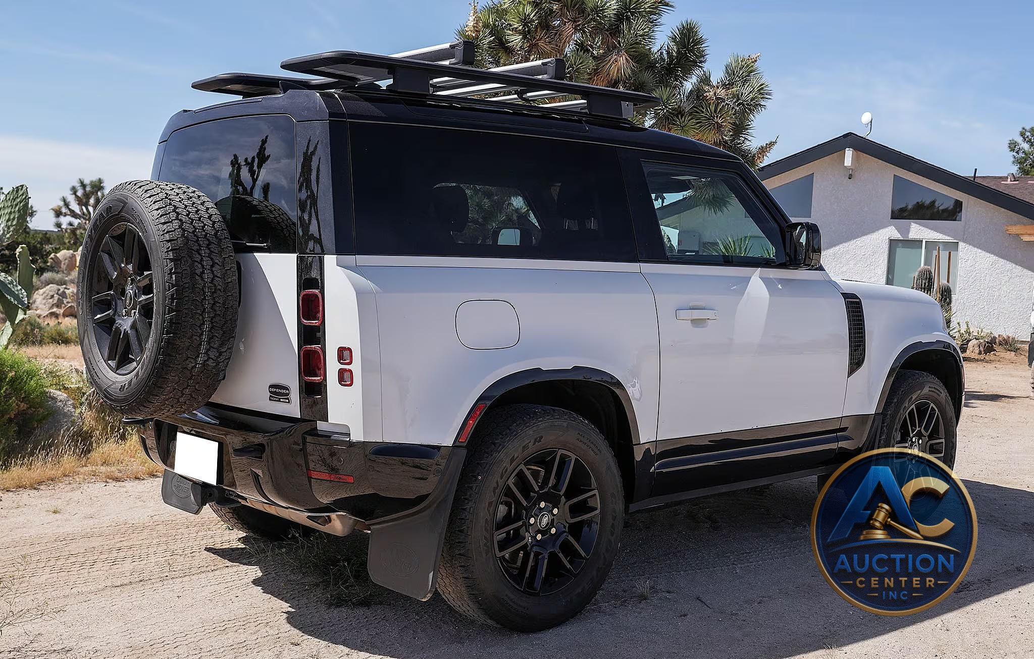 2023 Land Rover Defender 90 X-Dynamic SE Trophy Edition