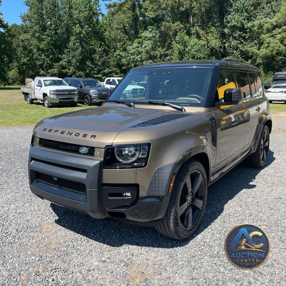 2025 Land Rover Defender 110 X-Dyn SE P400