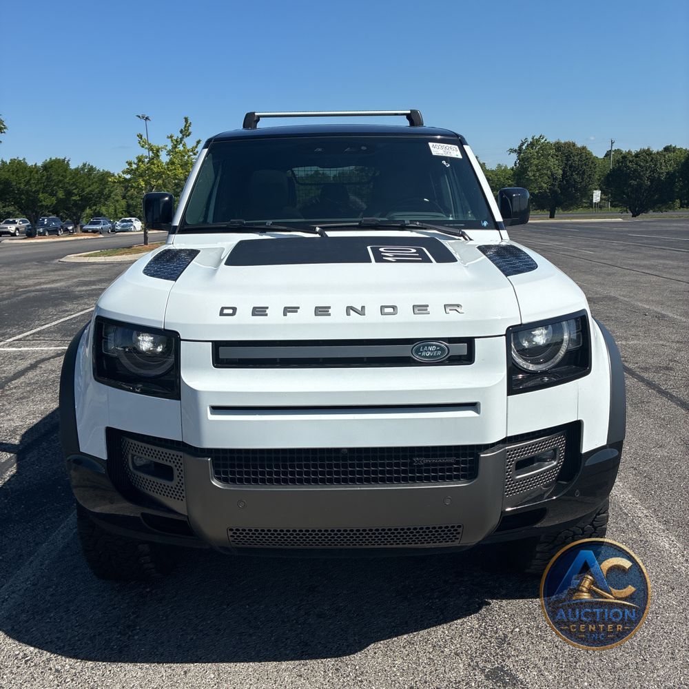 2023 Land Rover Defender 110 X-Dynamic SE