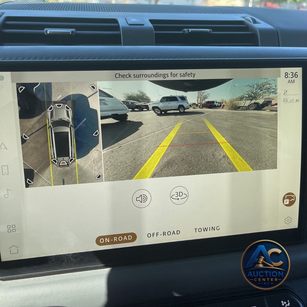 2024 Land Rover Defender 130 X-Dyn SE P400