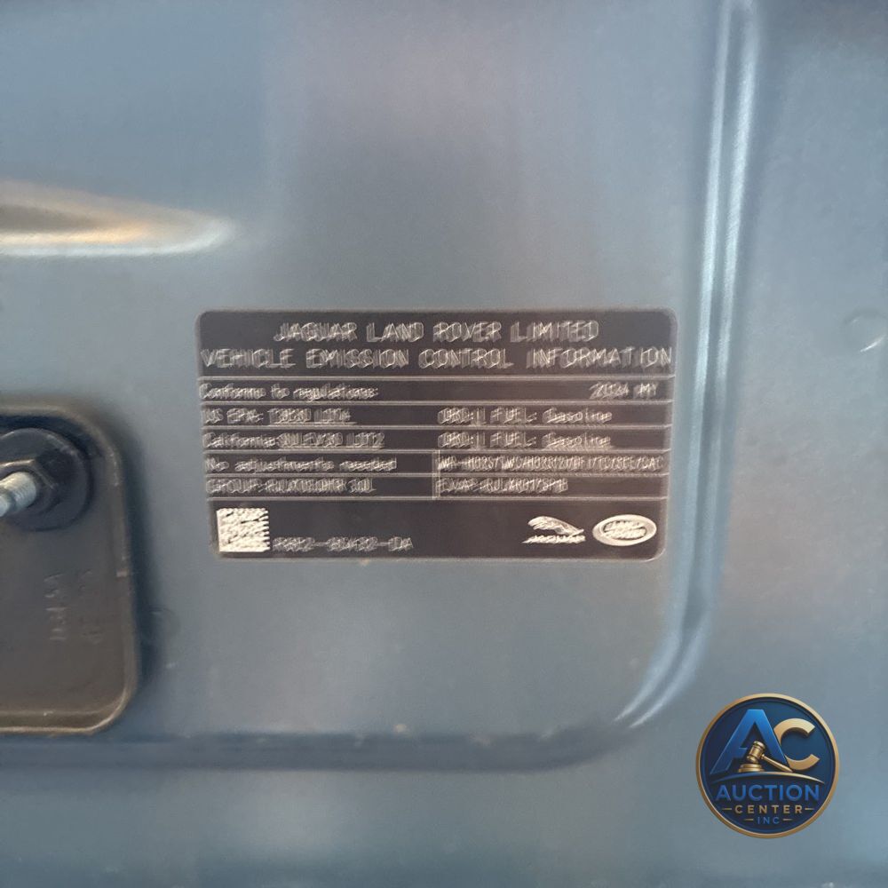 2024 Land Rover Defender 110 S P400