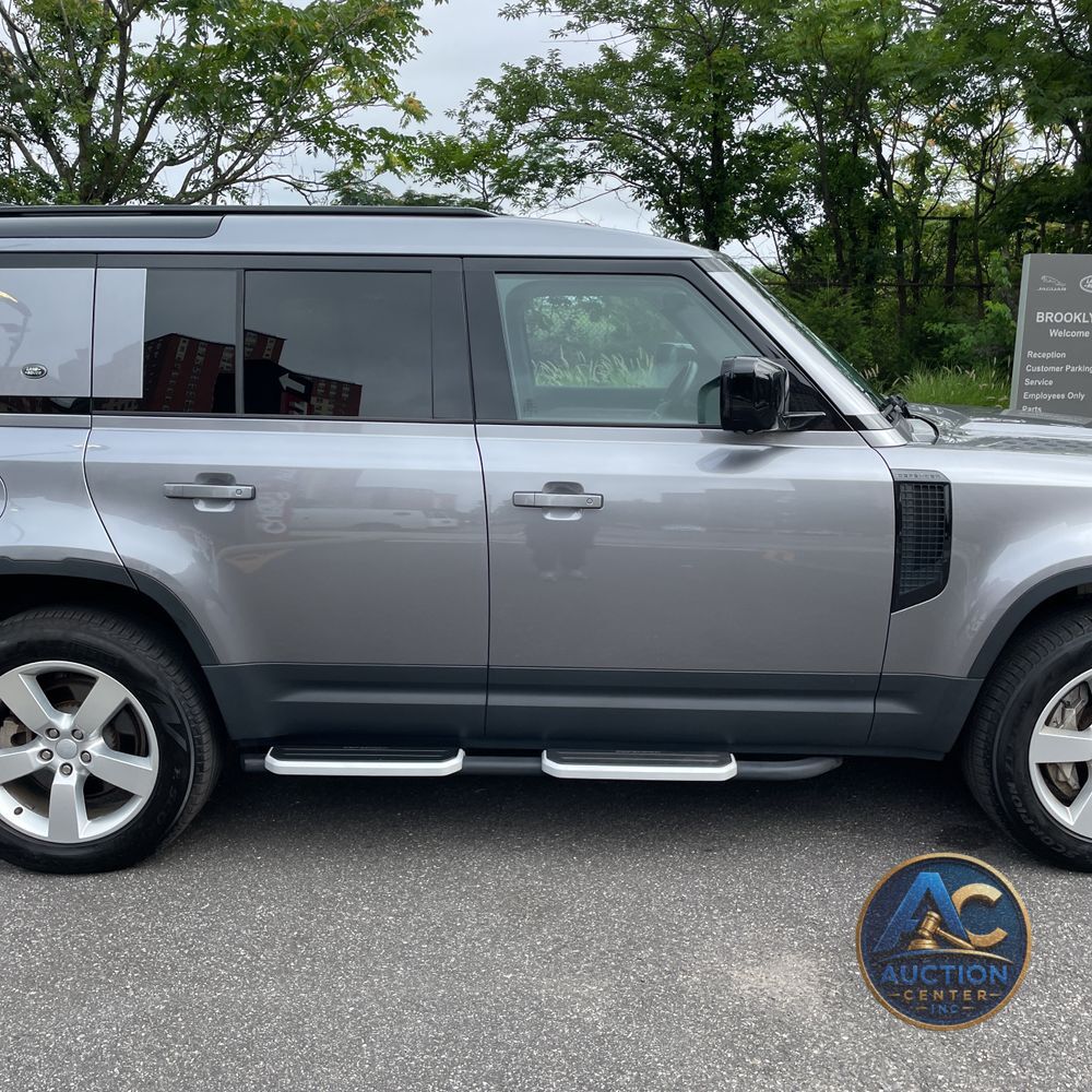 2024 Land Rover Defender 110 P400 S
