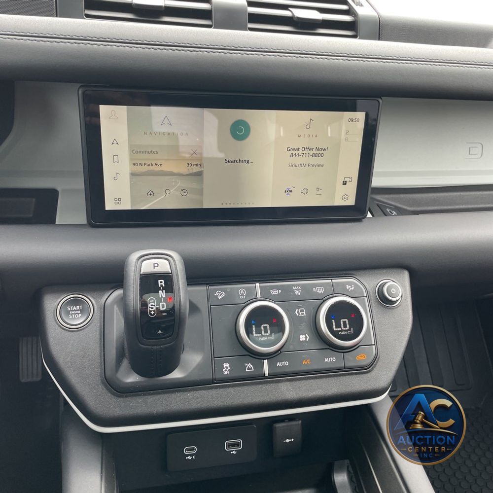 2024 Land Rover Defender 110 P400 S