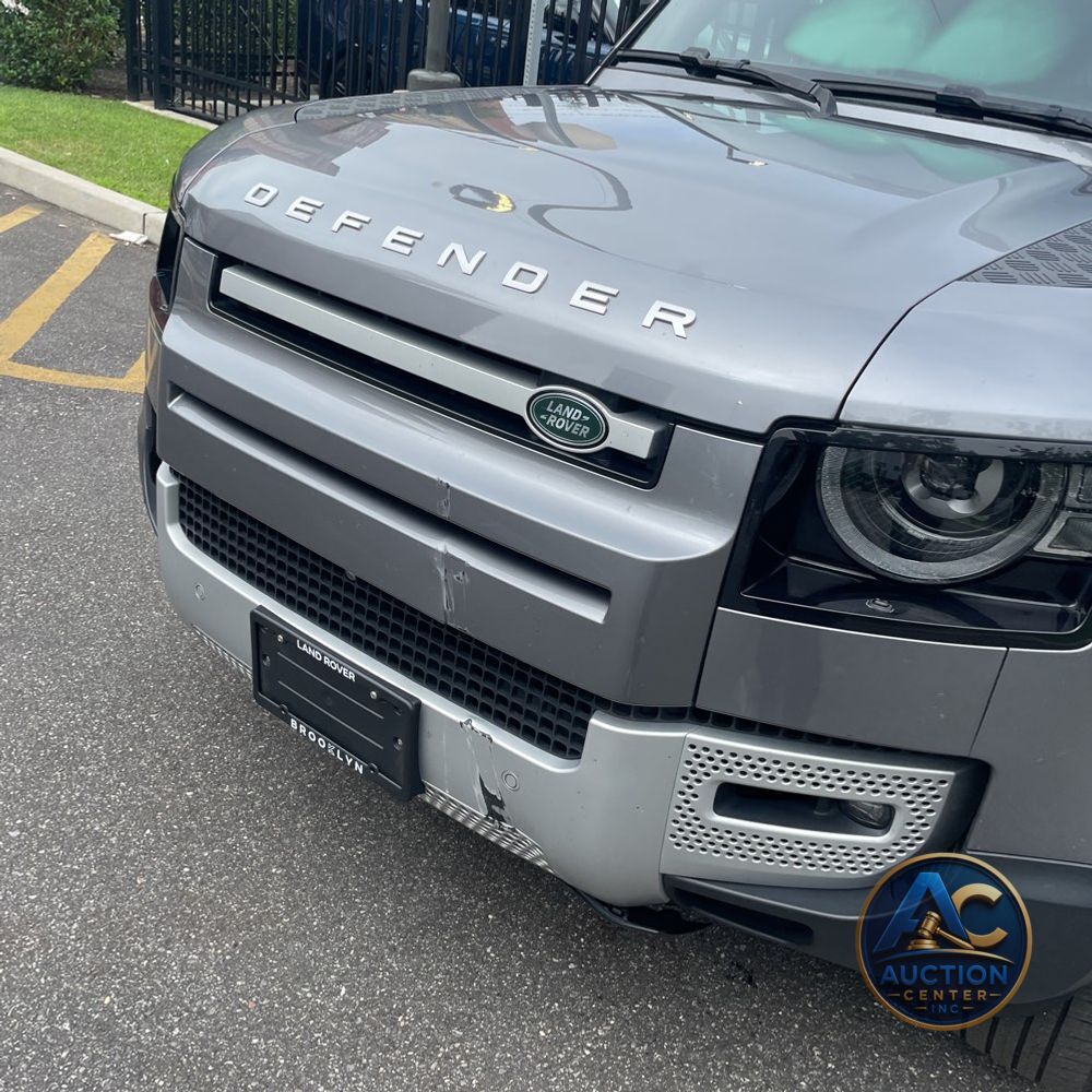 2024 Land Rover Defender 110 P400 S