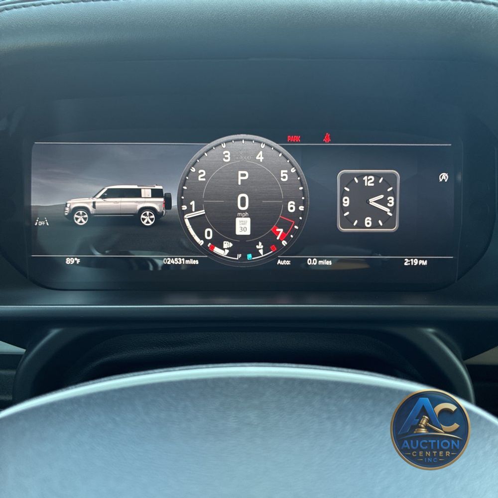 2024 Land Rover Defender 110 S P300