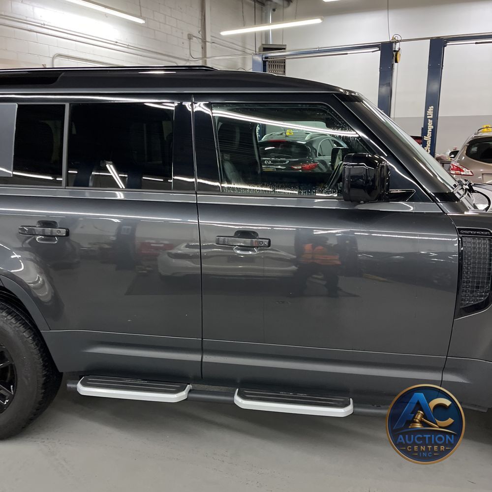 2023 Land Rover Defender 110 S