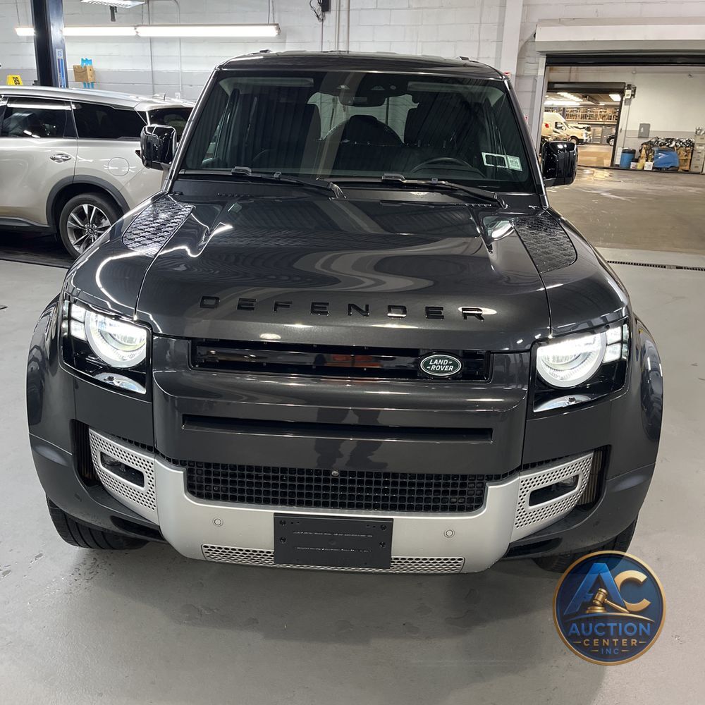 2023 Land Rover Defender 110 S
