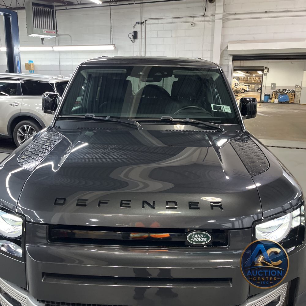 2023 Land Rover Defender 110 S