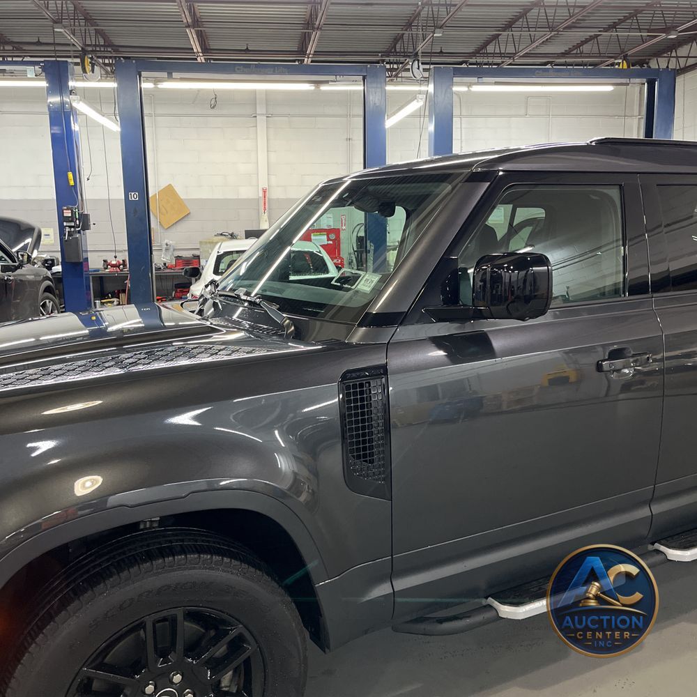 2023 Land Rover Defender 110 S