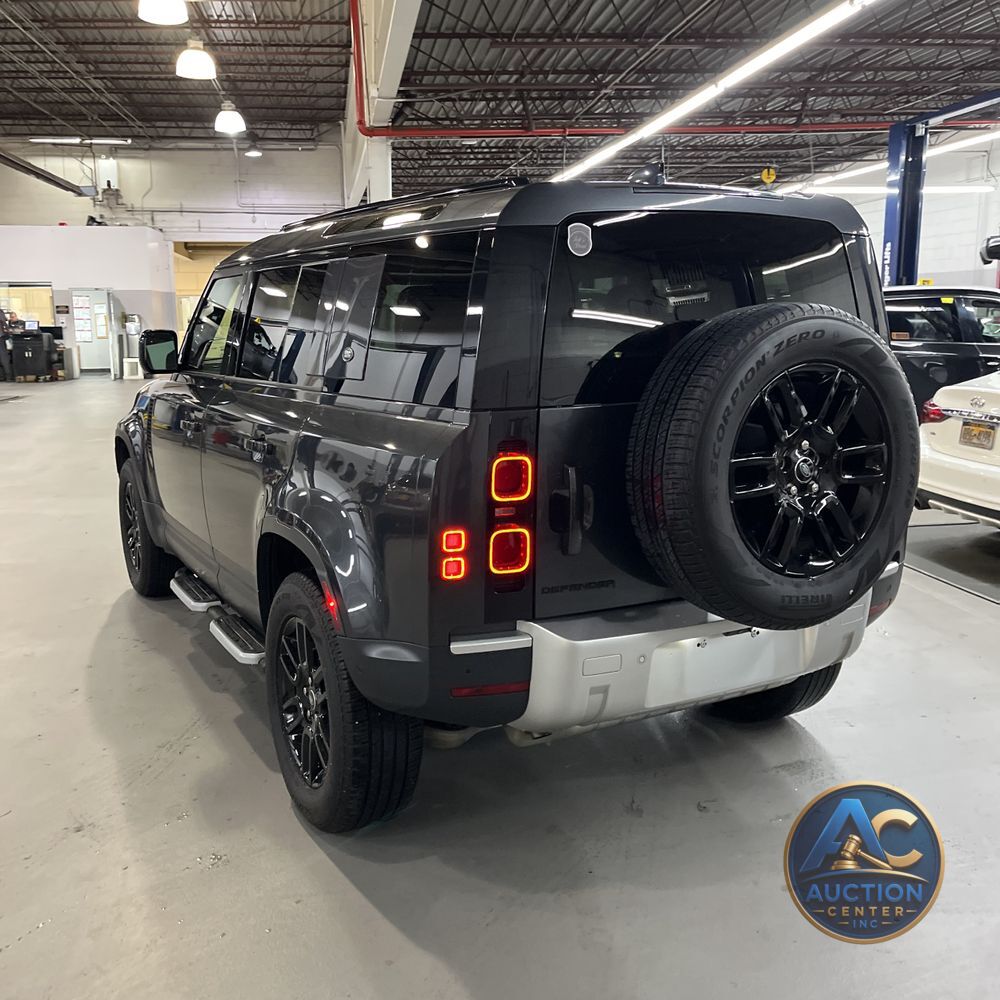 2023 Land Rover Defender 110 S
