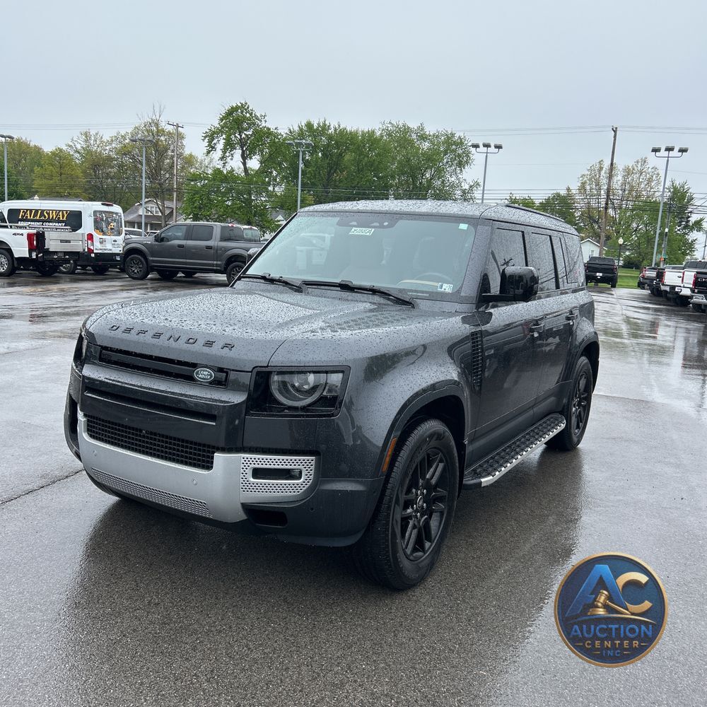2025 Land Rover Defender 110 P300 S