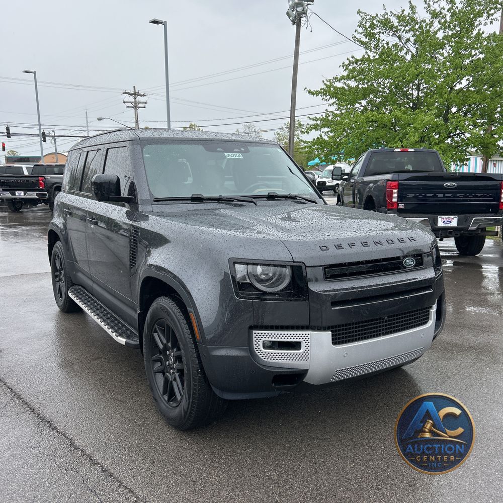 2025 Land Rover Defender 110 P300 S