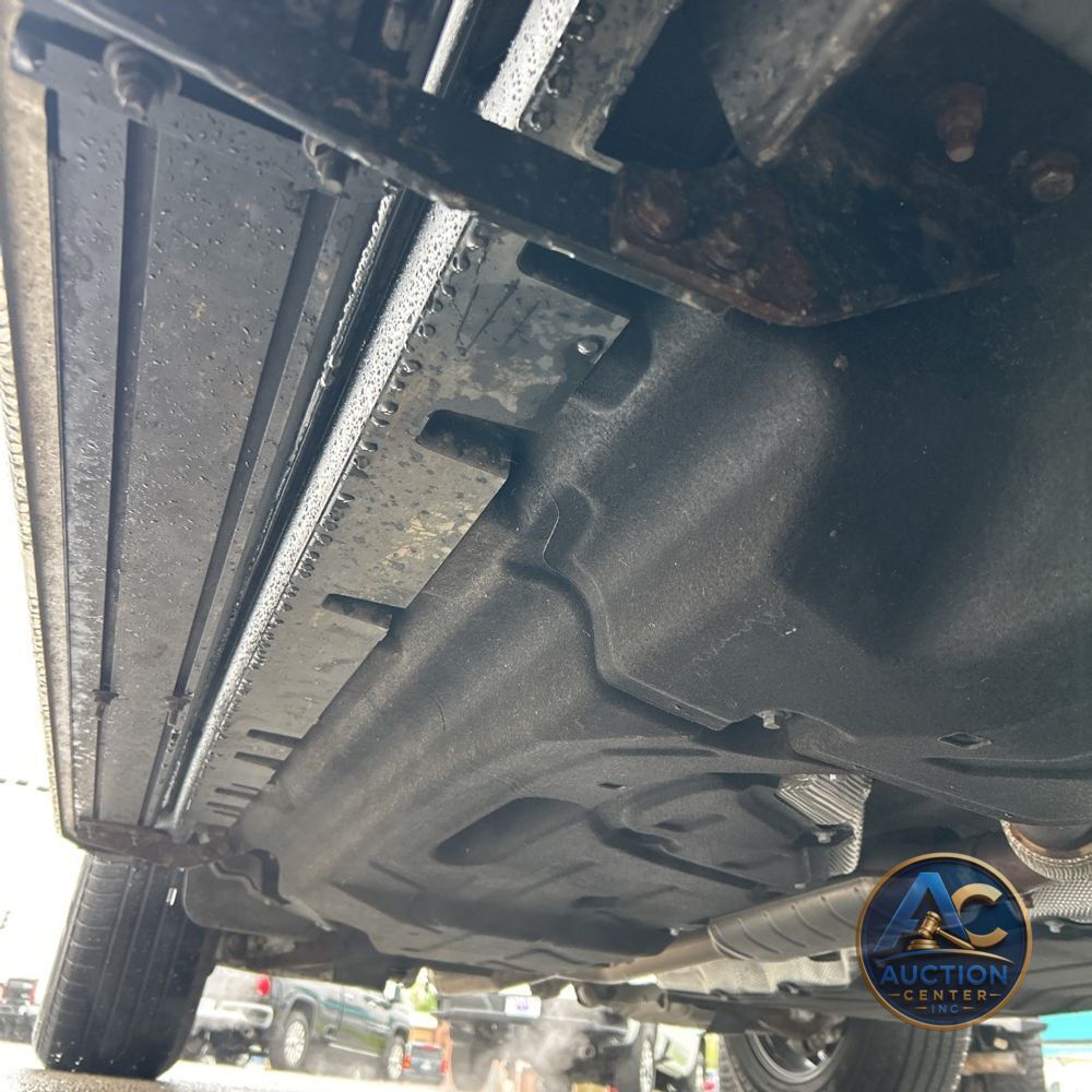 2025 Land Rover Defender 110 P300 S
