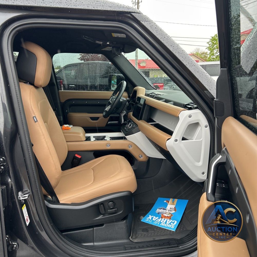 2025 Land Rover Defender 110 P300 S