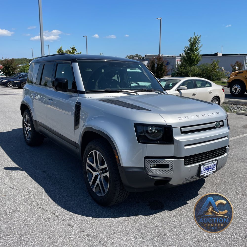 2024 Land Rover Defender 110 P400 S