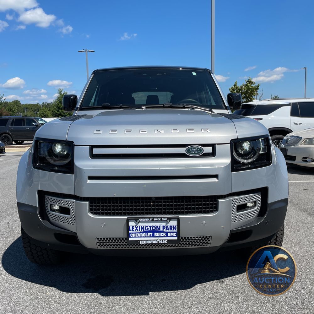2024 Land Rover Defender 110 P400 S