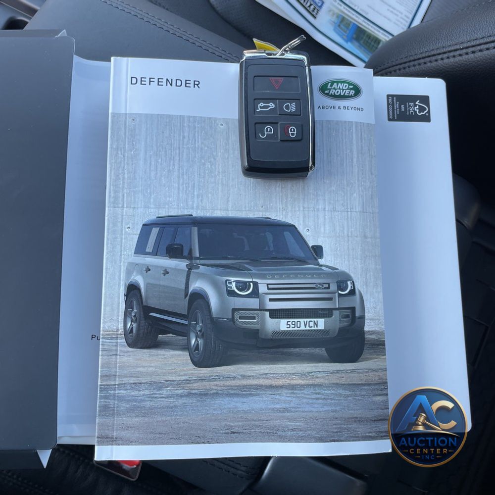 2024 Land Rover Defender 110 P400 S