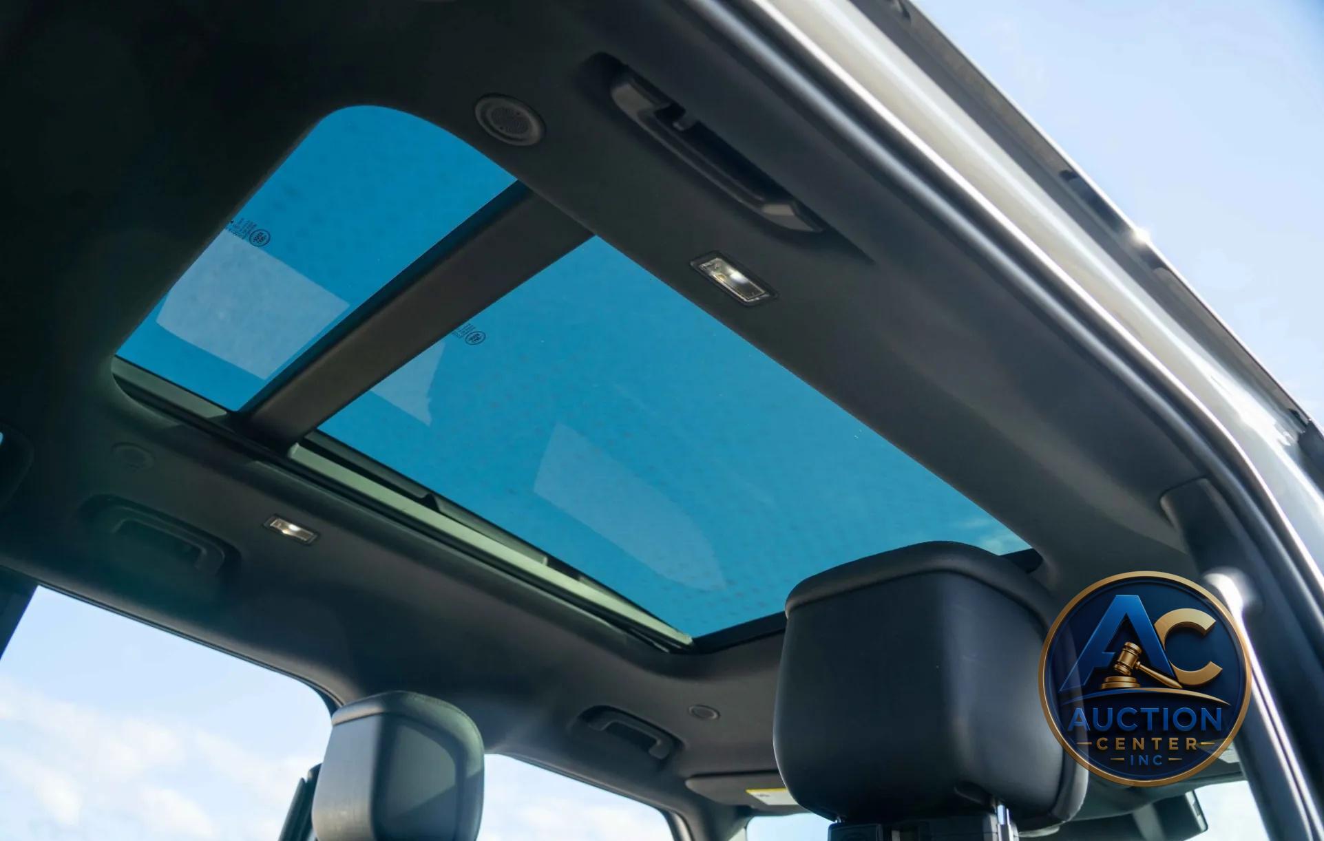 2023 Land Rover Defender 110 S