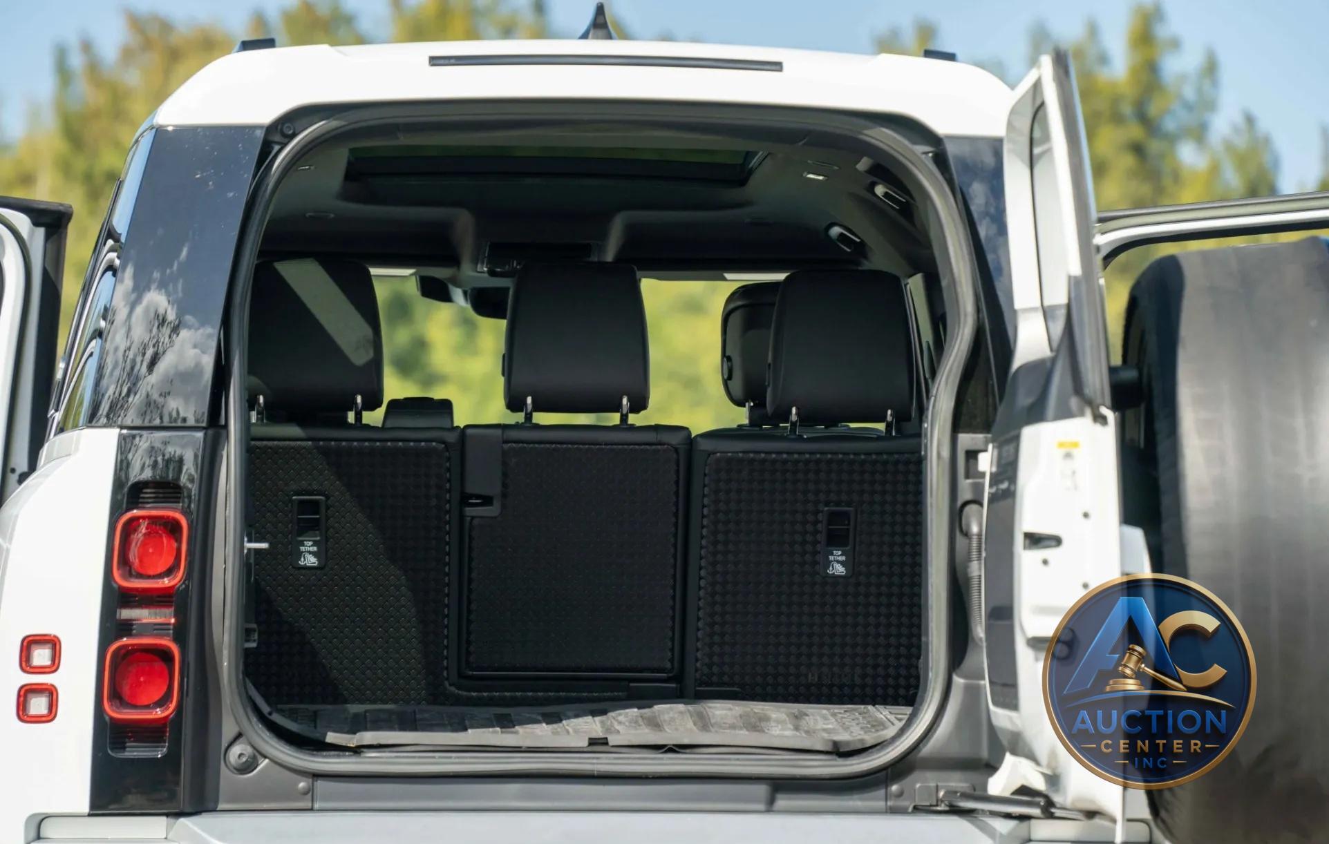 2023 Land Rover Defender 110 S