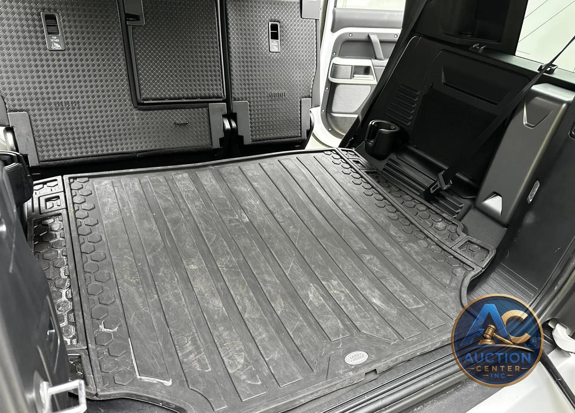 2023 Land Rover Defender 110 S