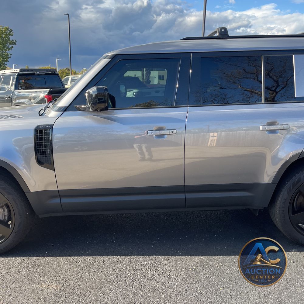 2023 Land Rover Defender 130 S