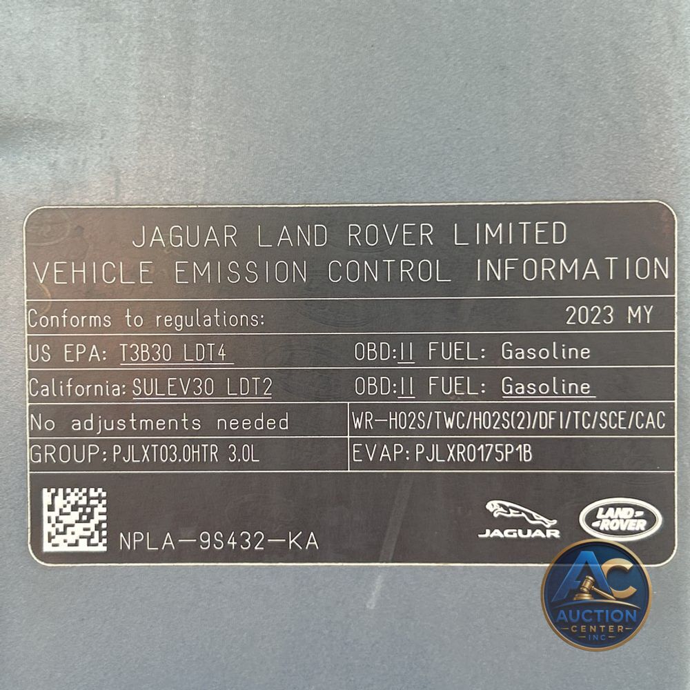 2023 Land Rover Defender 110 SE
