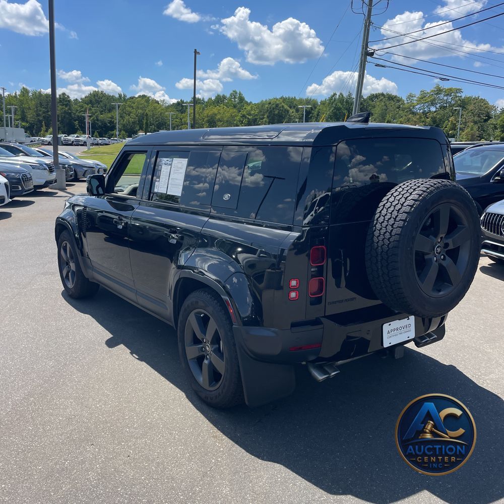 2024 Land Rover Defender 110 V8 P500 SE